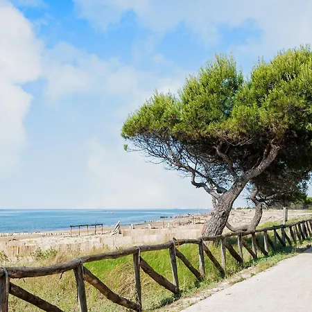 Cozy Flat In A With Shared Pool Appartamento Bibione